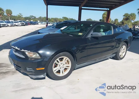 2012 Ford Mustang V6 z USA, uszkodzony, nr VIN 1ZVBP8AM2C5248761